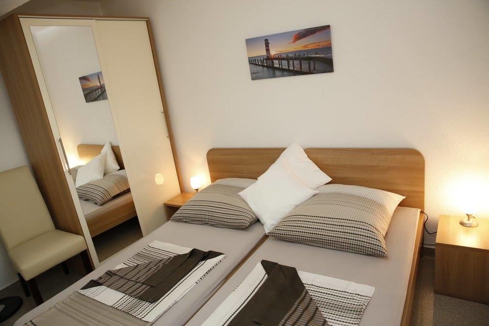 Apartments Simic Vodice Exterior foto
